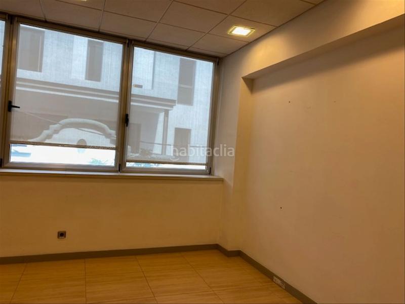 Foto 31c22eaf-ff12-43da-b34e-28fdc6b0a403. Rent office space with heating in Barri del Centre Terrassa