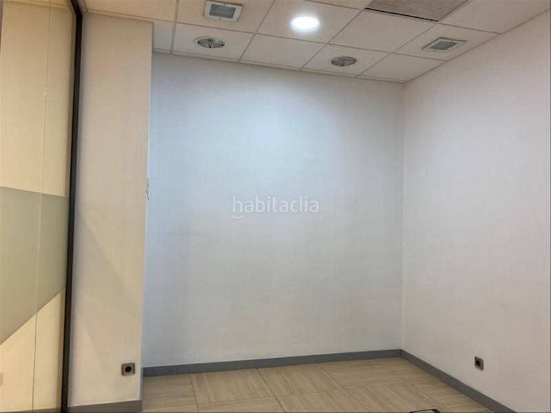 Foto 73d1218f-9ab0-45a1-9708-c968b4efce51. Rent office space with heating in Barri del Centre Terrassa
