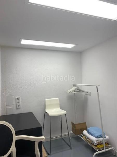 Foto a5099f8e-b752-4d62-83c9-ee3b8851944b. Affitto ufficio con riscaldamento in Ca n'Aurell Terrassa