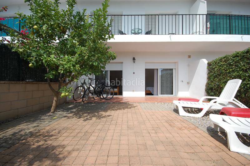 Foto a9d0eac8-2e8f-430e-bb6d-298ff73252b3. Apartamento muy bonito apartamento en planta baja. en Escala (L´)