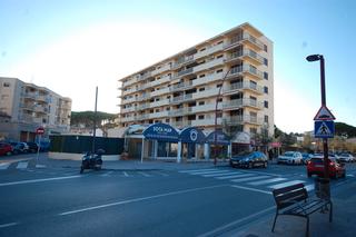 Apartament a Riells. Apartamento con piscina comunitaria a 100m de la playa