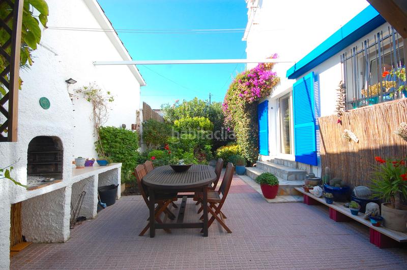 Foto 01c4275a-732f-4698-b195-3641eb954204. Casa  en excelentes condiciones, piscina comunitaria en Escala (L´)