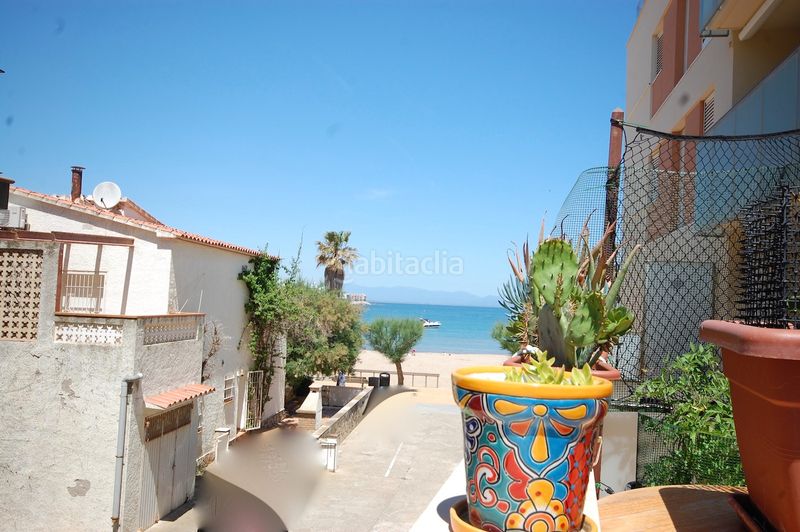 Foto 66ec3320-5d1d-4a74-8c52-2becbefe3471. Apartament amb calefacció aparcament a Riells Escala (L´)