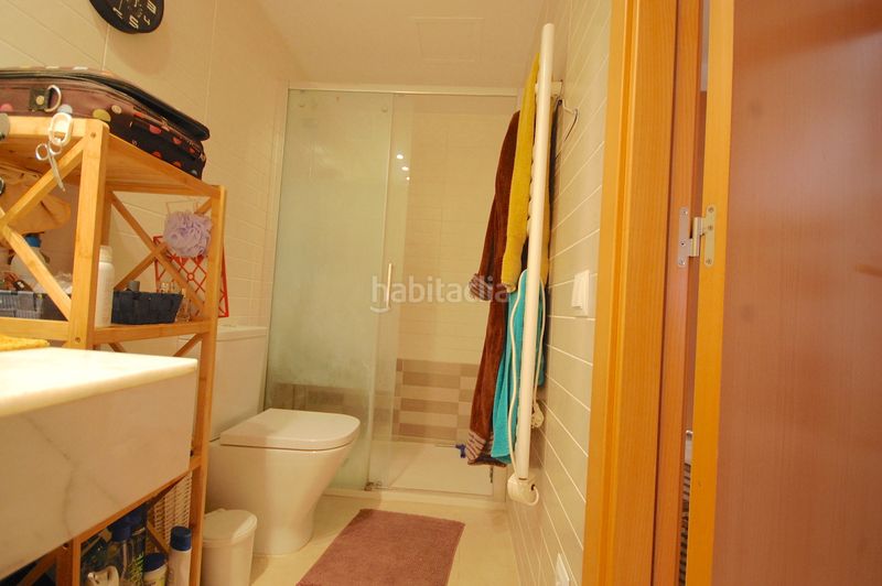 Foto 80d9c837-5633-498a-8b4a-d816d8552ae7. Apartament amb calefacció aparcament a Riells Escala (L´)