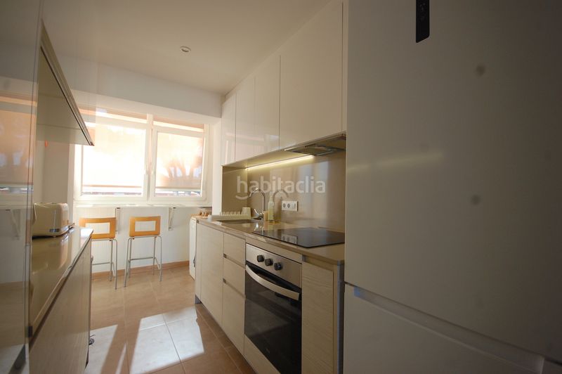 Foto 445d2f8c-5f04-4ab4-ad2b-27003e5bc2b7. Apartament amb calefacció aparcament a Eixample Residencial Escala (L´)