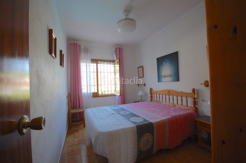 Foto 338a135b-6ed5-415e-ae2c-ec2c4e8ba10f. Casa adossada amb piscina a Riells Escala (L´)