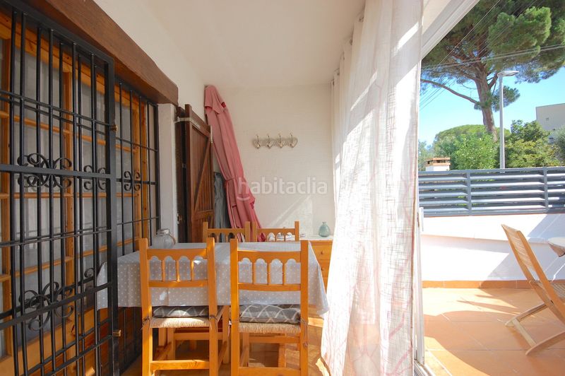 Foto 7ee98885-2cf3-4d5f-87dd-2b240d5c18ce. Casa adossada amb piscina a Riells Escala (L´)