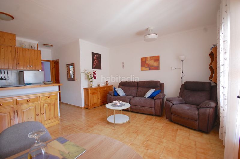 Foto ecc94e86-8abe-45cf-a318-d90bc19237d0. Casa adossada amb piscina a Riells Escala (L´)