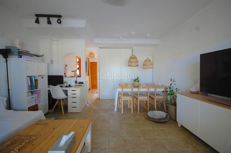 Foto b7636459-6743-409c-85e1-20447832e2b0. Casa adossada amb calefacció a Riells Escala (L´)