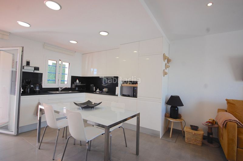 Foto 4fd89e90-ef52-4daf-b5cf-d1592d5651e5. Appartement mit heizung parking pool in Riells Escala (L´)