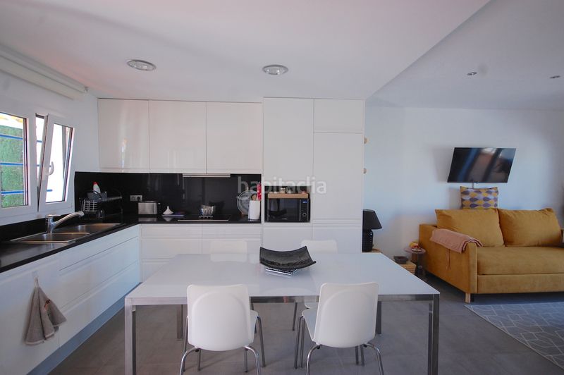 Foto 5412ac1f-05d9-4bea-8121-1a7283bb75b1. Appartement mit heizung parking pool in Riells Escala (L´)