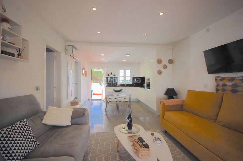Foto 7b7ecd0d-3210-4822-8bfe-01bcebb4e448. Appartement mit heizung parking pool in Riells Escala (L´)