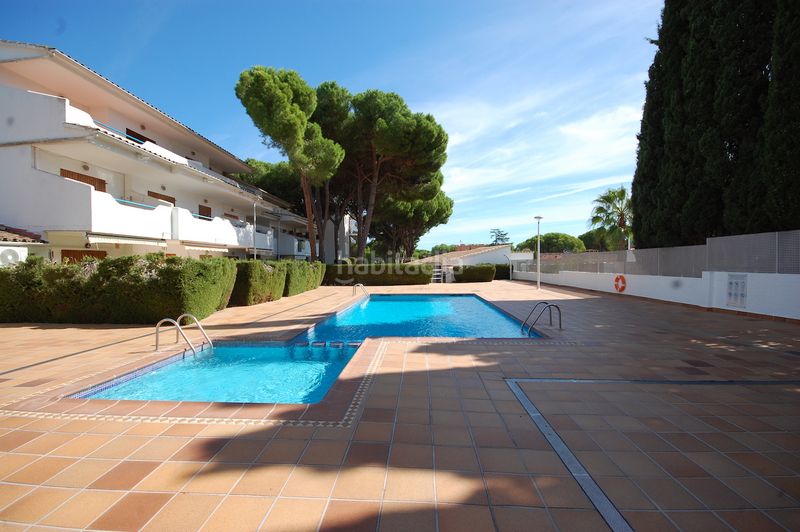 Foto 89ee6101-3712-45c1-a717-783f002f1dde. Appartement mit heizung parking pool in Riells Escala (L´)