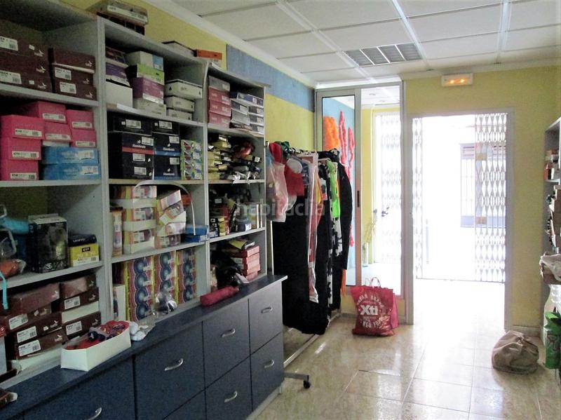 Foto b9a27fae-32b5-46da-aa71-4612fc022e95. Local comercial en venta local comercial en el centro en Vinaròs