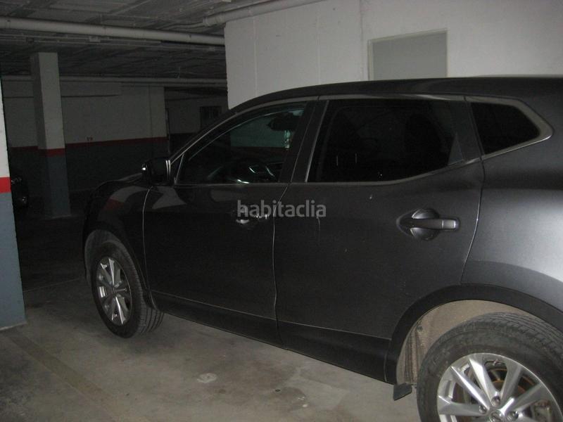 Foto c86e8925-3d37-4128-a2cb-c88d25069b11. Aparcament cotxe a Casco Urbano Vinaròs