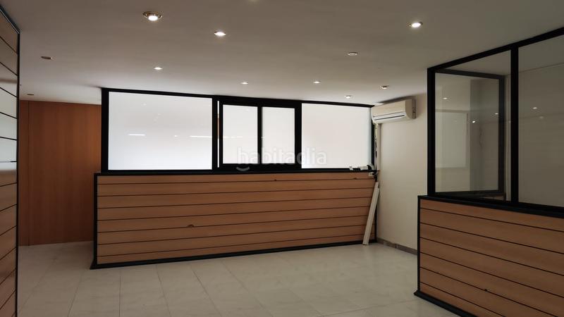 Foto c82b606f-ff25-4dd2-9e32-4feb7572359b. Local comercial a Plaza Donoso Cortés - Avenida Magdalena Castellón de la Plana