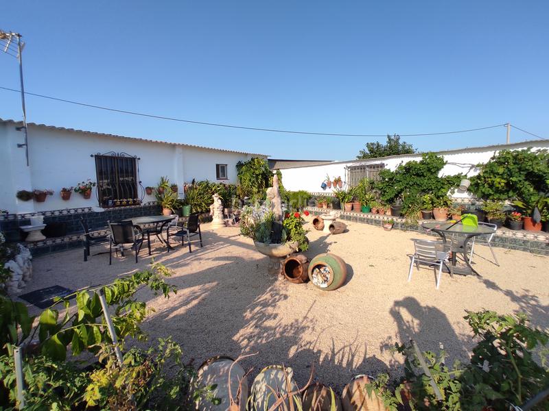 Foto 5aeb7fce-5f57-4546-87a8-a3c07ac25913. Chalet con camino riscaldamento parcheggio piscina in Vinaròs