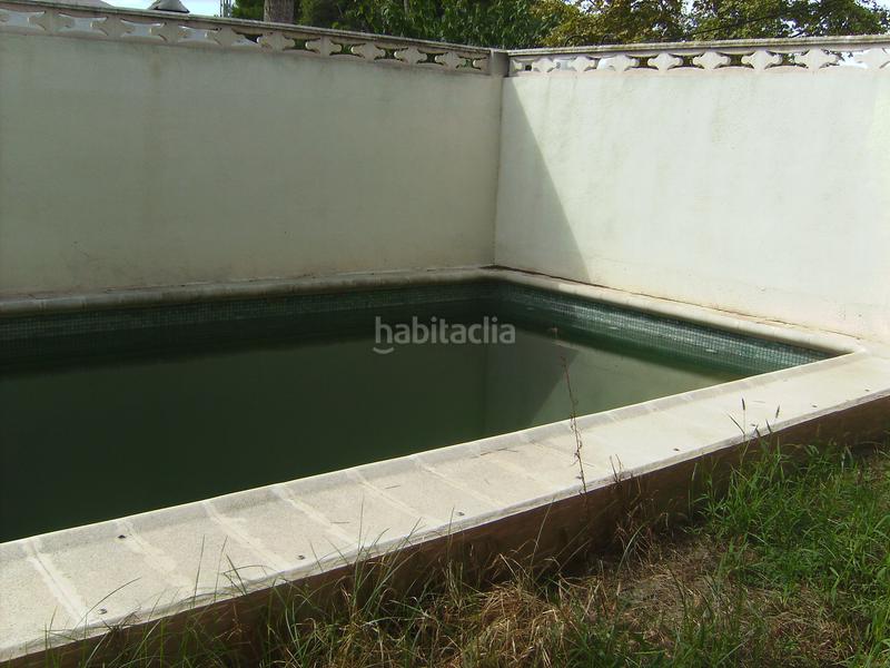 Foto 5bfbd3ab-2dab-42b8-aa4d-92a930f292e1. Casa adossada amb calefacció aparcament piscina a Vinaròs