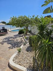 Chalet in Costa Norte. Chalet con piscina a pocos metros de la playa