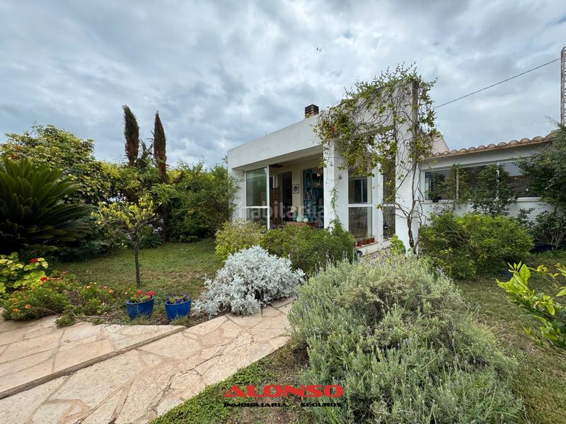 Foto a6f22bf1-2e46-411b-afc8-d51f6ebb3962. Xalet amb xemeneia calefacció aparcament a Costa Norte Vinaròs