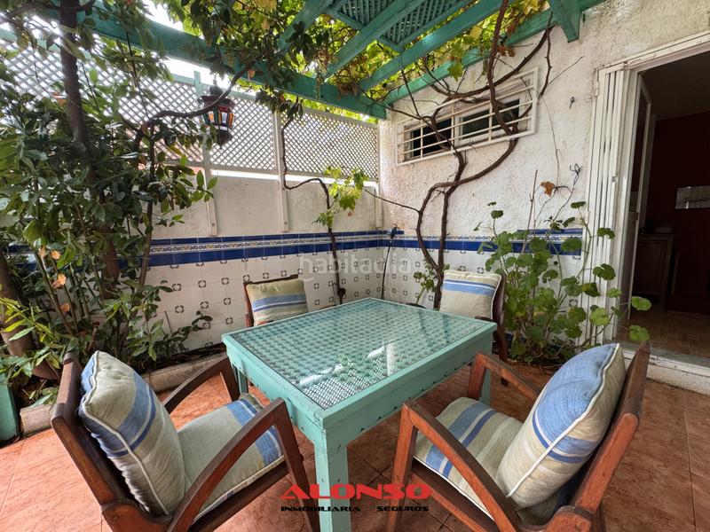 Foto b7bbc031-3b91-4c93-b152-e59412260f3c. Xalet amb xemeneia calefacció aparcament a Costa Norte Vinaròs