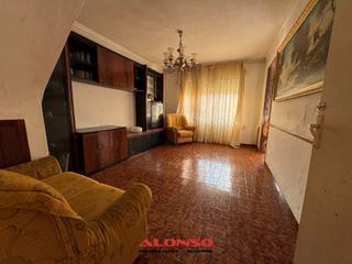 Maison jumelée à Casco Urbano. Casa adosada en vinaros
