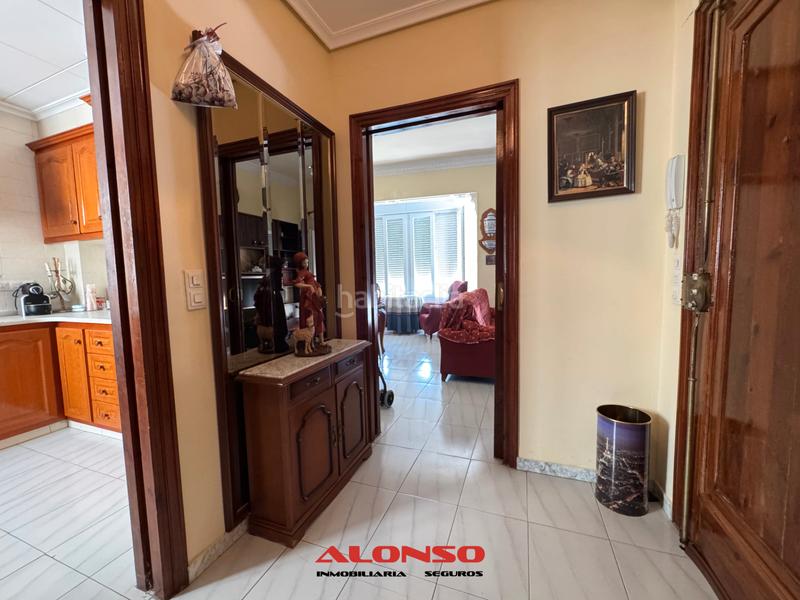 Foto 6762a2c3-a850-4642-81c2-cf5d8fc49e1e. Pis amb calefacció a Casco Urbano Vinaròs