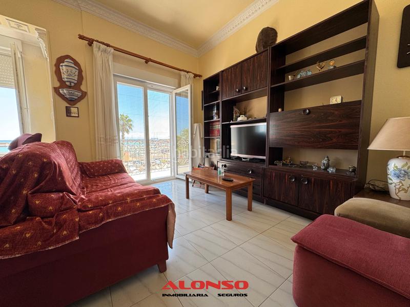 Foto 8b9f7231-c6bf-46c8-80f2-2174447e185e. Pis amb calefacció a Casco Urbano Vinaròs