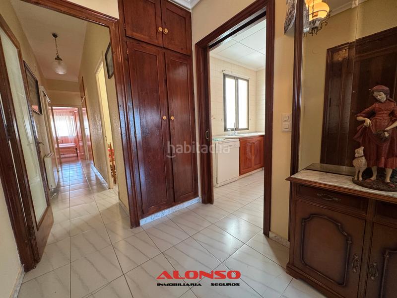 Foto 948463fa-562a-4ed4-a2a6-fc976f4a2e41. Pis amb calefacció a Casco Urbano Vinaròs