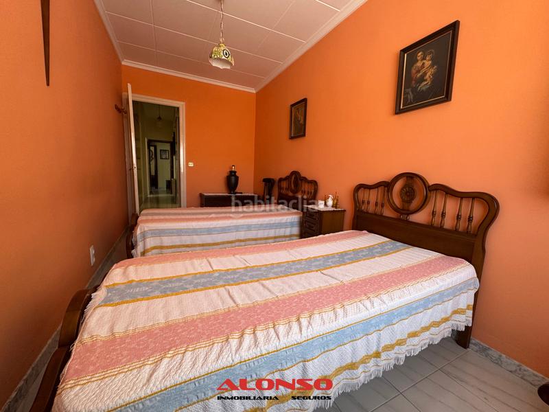 Foto c0ac8773-0fe1-481a-b868-2eeb3dbd0a0a. Pis amb calefacció a Casco Urbano Vinaròs