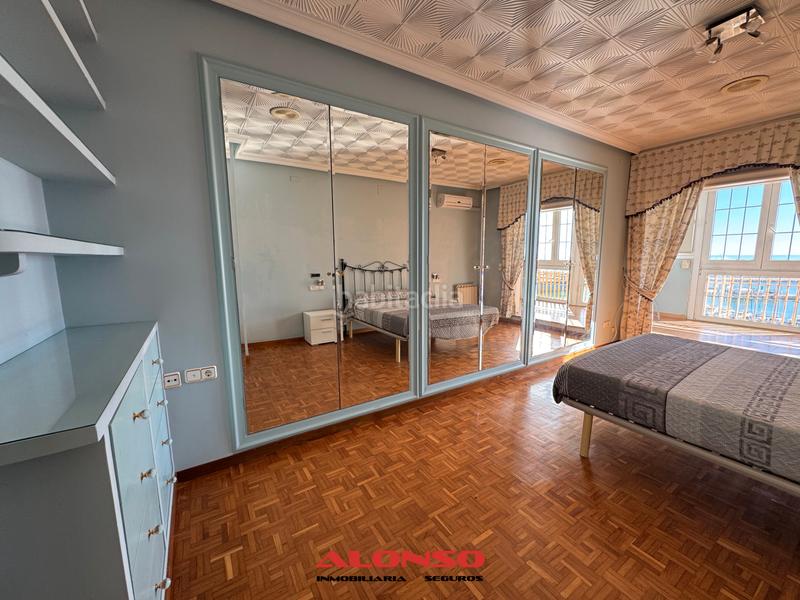 Foto 03a61e8a-4a37-4286-b0d3-196b6bc48fe7. Attique avec cheminée chauffage dans Casco Urbano Vinaròs