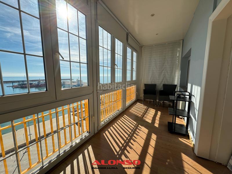 Foto 150a6fc3-d87e-4bcd-88ab-24a50b6ca1f1. Attique avec cheminée chauffage dans Casco Urbano Vinaròs