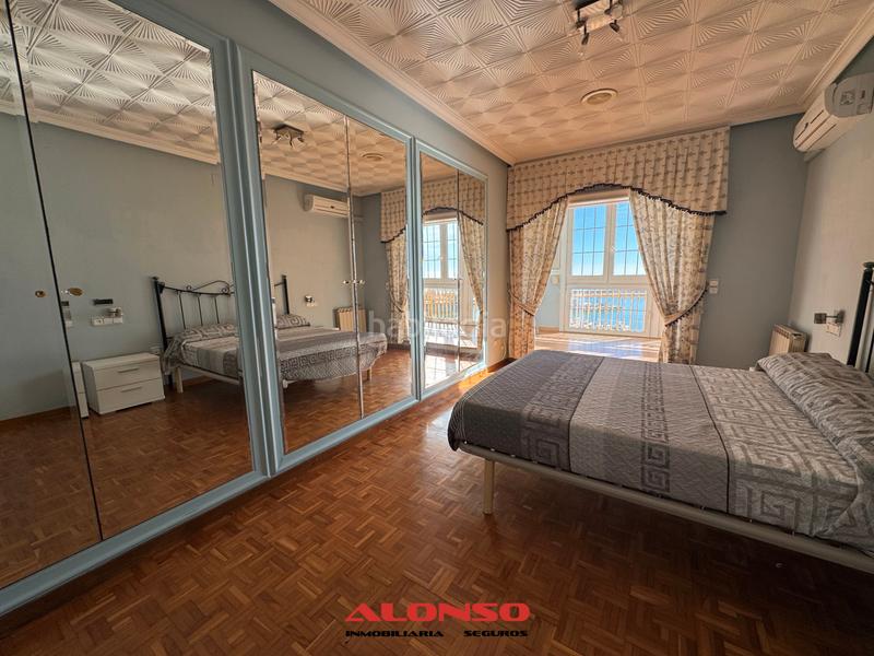 Foto 59a8b24d-322e-488a-a4a0-d36c20c22878. Attique avec cheminée chauffage dans Casco Urbano Vinaròs