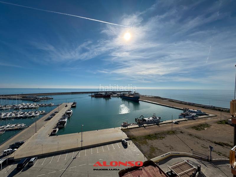 Foto b16c3088-0d6e-46ae-8fa0-01b4a78944f3. Attique avec cheminée chauffage dans Casco Urbano Vinaròs