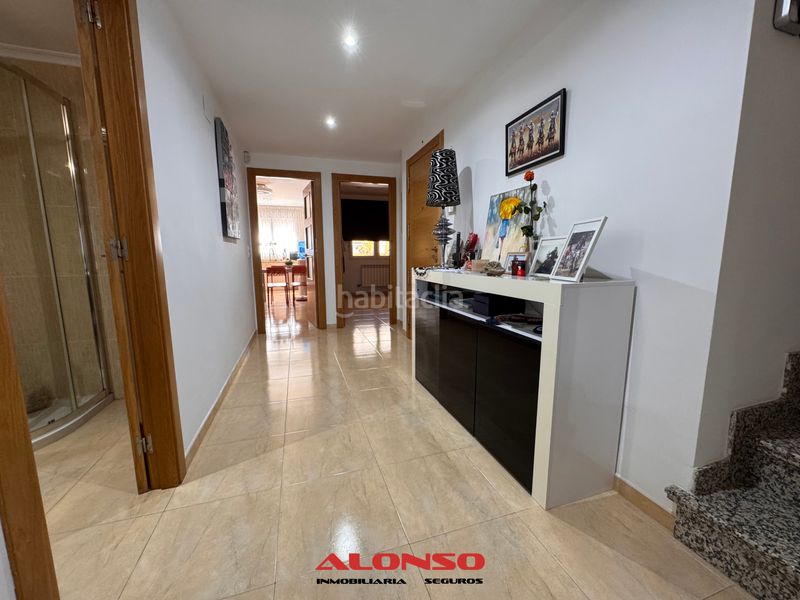 Foto a3b38def-1b08-45b6-998a-6ae6df5b1c86. Casa adossada amb calefacció aparcament a Casco Urbano Vinaròs
