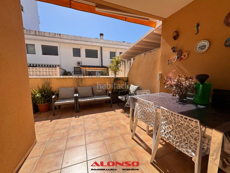Foto b423a64a-0a06-43c6-b982-5b98f5472eae. Casa adossada amb calefacció aparcament a Casco Urbano Vinaròs