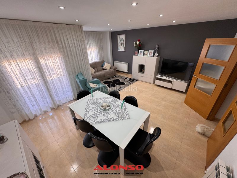 Foto f73e02b4-a164-4a0e-a683-ea6f06f51bff. Casa adossada amb calefacció aparcament a Casco Urbano Vinaròs