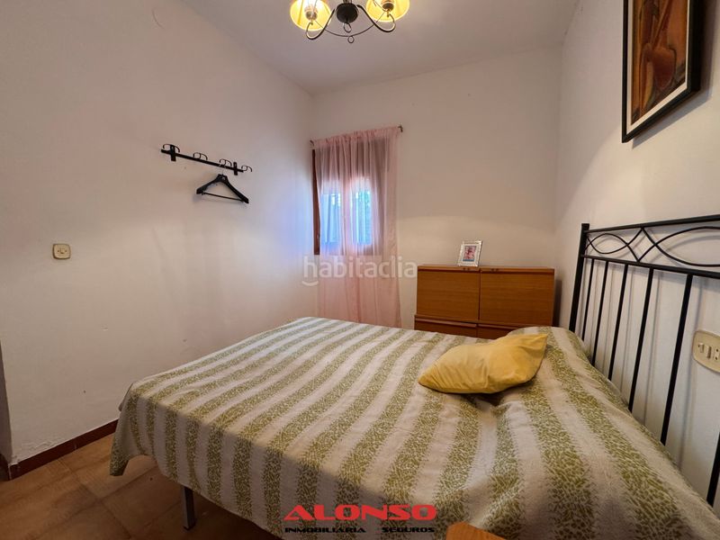 Foto f5962f8c-0c2d-4af3-986f-0269a99ce2b7. Xalet amb xemeneia piscina a Alcanar