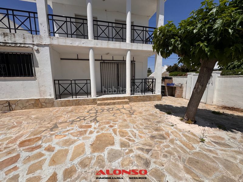 Foto 28e2dee9-4548-4d17-8aaa-c2a1d61edb57. Casa adossada amb xemeneia aparcament a Cala Puntal Vinaròs