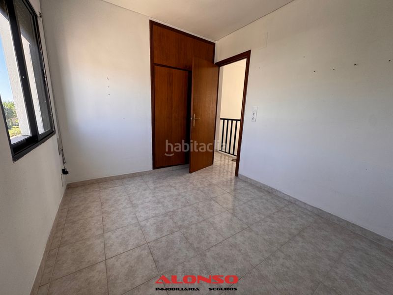 Foto 6d130ba8-88cb-426b-bc63-c95f6155a402. Casa adossada amb xemeneia aparcament a Cala Puntal Vinaròs