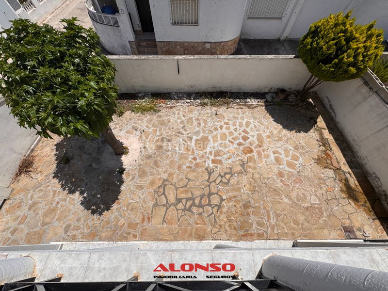 Foto 77e2bec6-11d4-4925-bb21-4ba3062a47e8. Casa adossada amb xemeneia aparcament a Cala Puntal Vinaròs