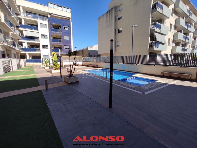 Foto df245f85-0d41-4f84-8b1b-645f895d6ff4. Pis amb calefacció aparcament piscina a Casco Urbano Vinaròs