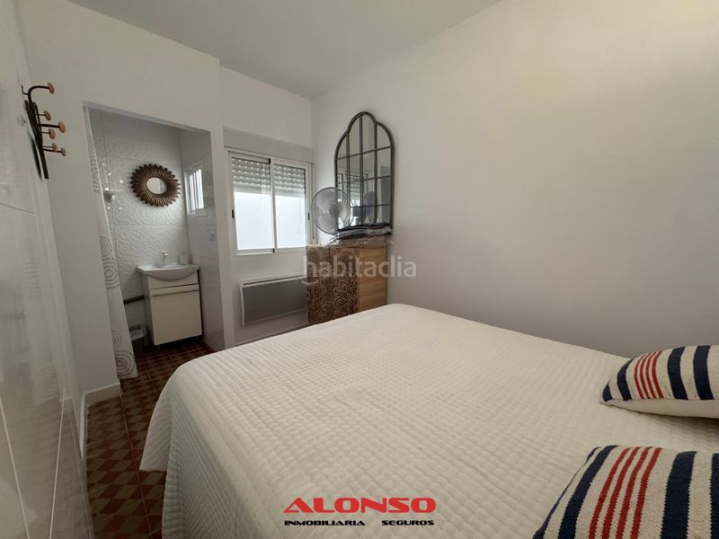 Foto b8e2dccf-9acc-472d-80c6-0c21d1179eda. Casa adossada amb calefacció a Casco Urbano Vinaròs