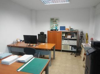 Lloguer Oficina  Juan jose domine. Alquiler de un despacho en una oficina