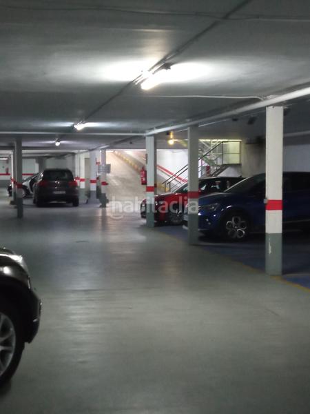 Foto 21503fd2-da8f-413b-b9a5-bd420d6ff37f. Autoparkplatz in Mestalla Valencia