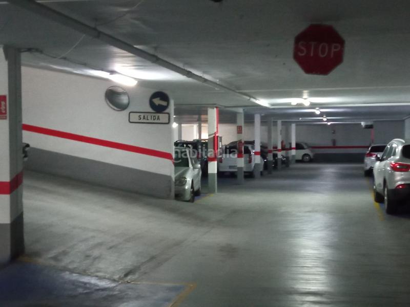 Foto def1b9c8-b68b-4e37-a9ab-cfb2a871c57a. Autoparkplatz in Mestalla Valencia