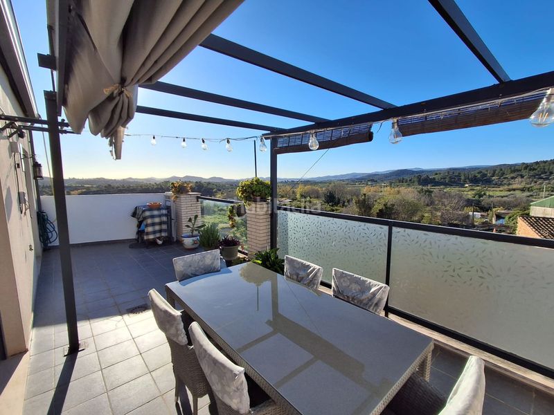 Foto af8c9d51-5879-4f1d-913d-5bd42f64fc25. Dúplex en Alborache