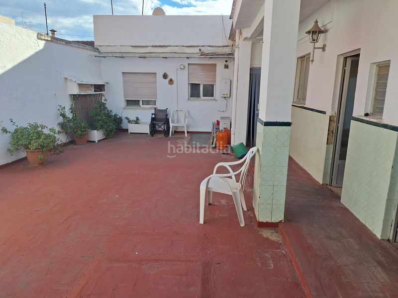Foto 68de7c29-3edd-427a-a7d9-695c2cd007f1. Casa adossada a La Torre Valencia