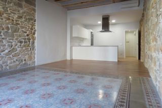 Lloguer Apartament a Centre-Barri Vell. Un fantástico apartamento en el casco antiguo de girona