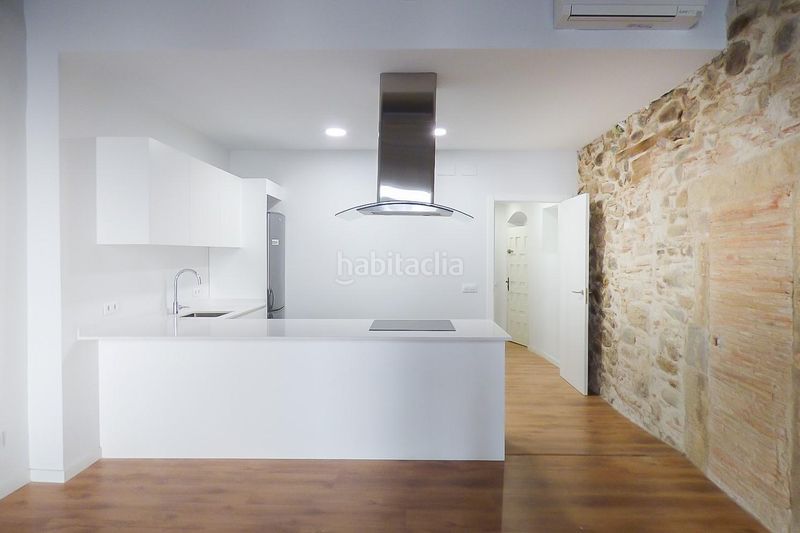 Foto 775e7493-c8bd-4fb7-b377-4312c433a876. Lloguer apartament amb calefacció a Centre-Barri Vell Girona